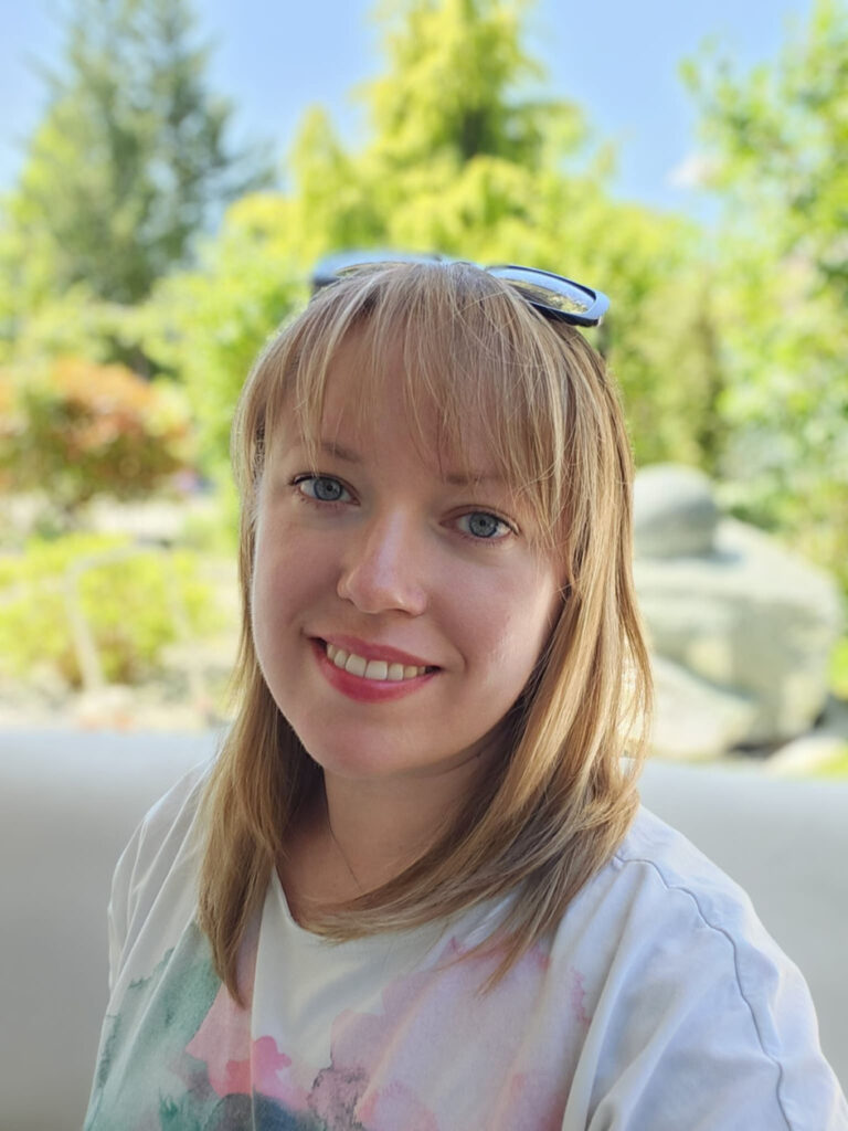 Die erfahrene Katzensitterin Marina bietet liebevolle und zuverlässige Katzenbetreuung in Volketswil und Umgebung – individuelle Pflege für glückliche und entspannte Katzen.